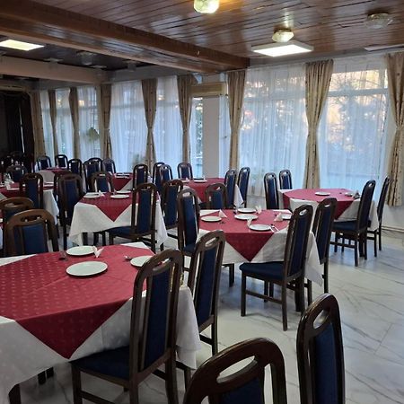 Hotel Traian Caciulata Călimăneşti Kültér fotó